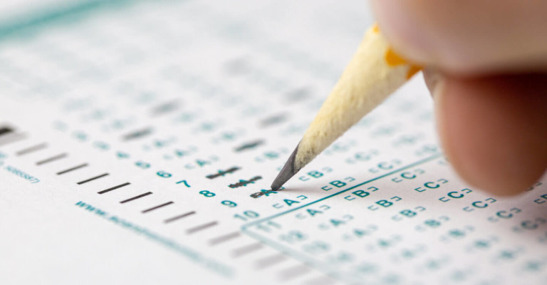Person filling out a scantron
