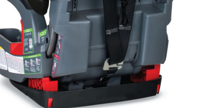 Rear side of a grow with you ClickTight Car Seat