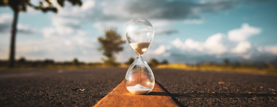 Hourglass in the middle of the road