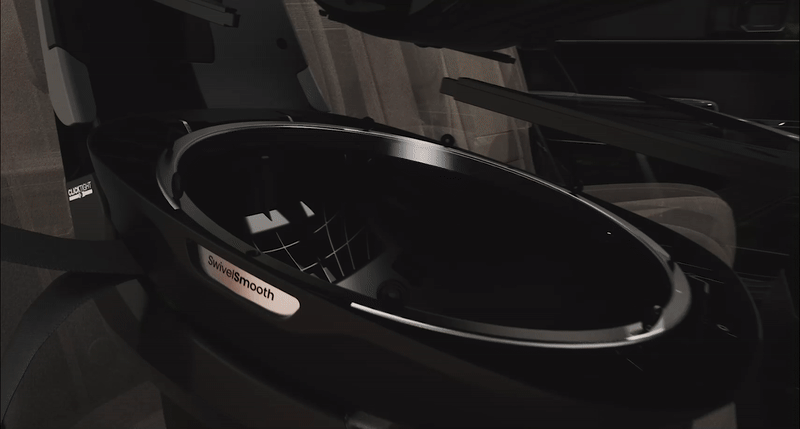 Smooth glide. Seamless turns. Britax-exclusive SwivelSmooth steel ring for effortless turns.