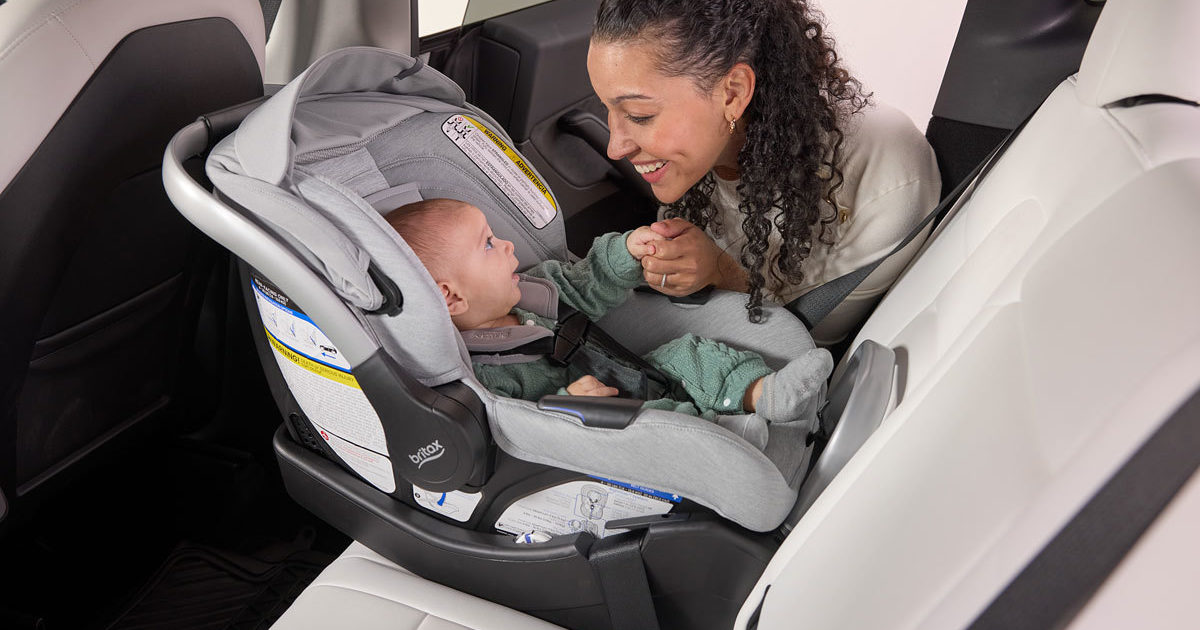 Britax | Cypress Infant Car Seat with Alpine Base