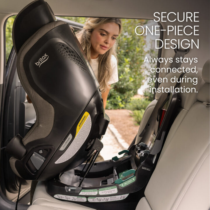 Secure one-piece design. Always stays connected, even during installation.